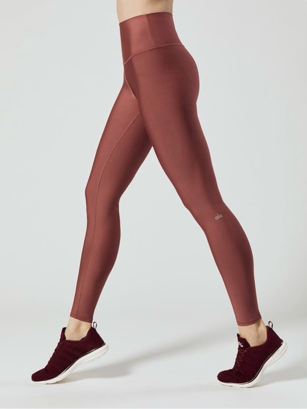 ALO Yoga High-Rise Full-Length Leggings in Rust Brown